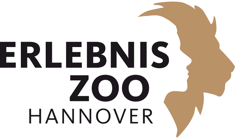 Logo des Erlebnis Zoo Hannover mit stilisiertem Löwenkopf in Braun und schwarzer Schrift