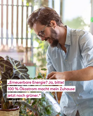 Mann gießt Blumen im Vordergrund ein Zitat