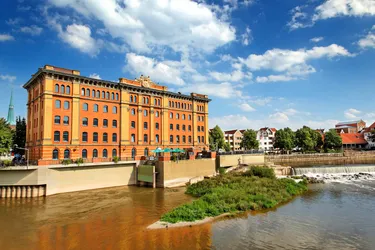 Hameln_AdobeStock_25316790