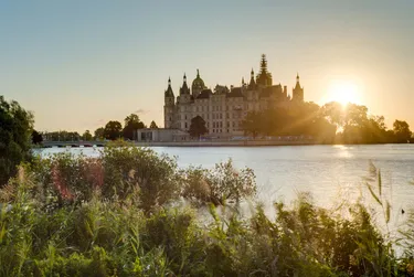 Schwerin_AdobeStock_337996663