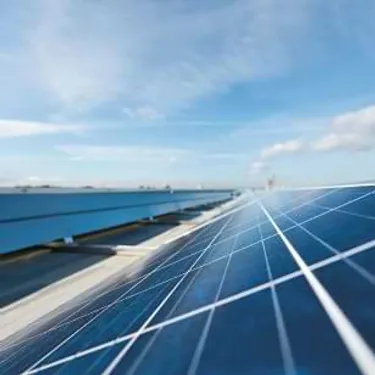 pv-anlage-netrada-100-jahre-erneuerbare