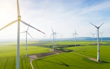 Windenergieanlagen in der Natur