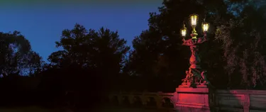 Header_Es-werde-Licht_3Y1A3141-Verbessert-NR [de]_1784B04D5DF_484382;7