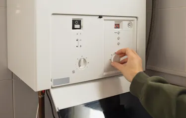 Gasheizung_Lohnt-sich-eine-Gasheizung-noch_GettyImages-1455901403