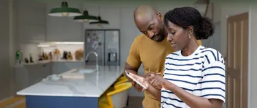 Header_Lohnt-sich-eine-Gasheizung-noch_GettyImages-1408150743