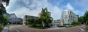 Panorama vom Haupteingang des Klinikums Bremen-Nord.