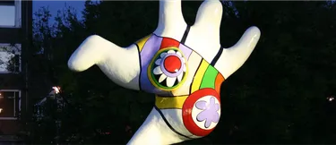 nana-so-schoen-leuchtet-hannover