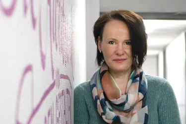 Das Bild zeigt ein Portrait von Caren Wilkening.