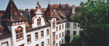 Wagenersche Stiftung. Dieses Bild zeigt einen Ausschnitt eines Gebäudes von oben.