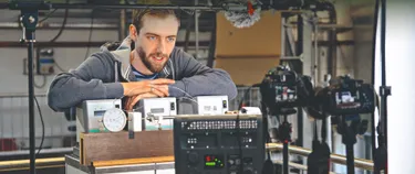 header-klaus-russel-wells