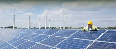 Photovoltaikanlagen und Windkraftanlagen treiben Energiewende in Deutschland voran