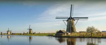 Windmühle am Wasser