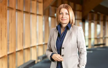 Dr. Susanna Zapreva