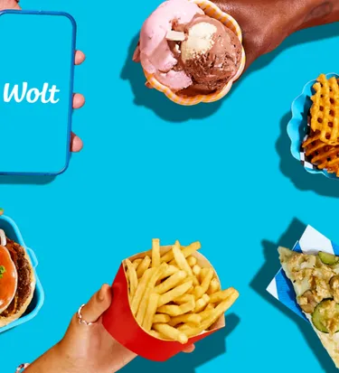 Vielfalt an Snacks mit Wolt
